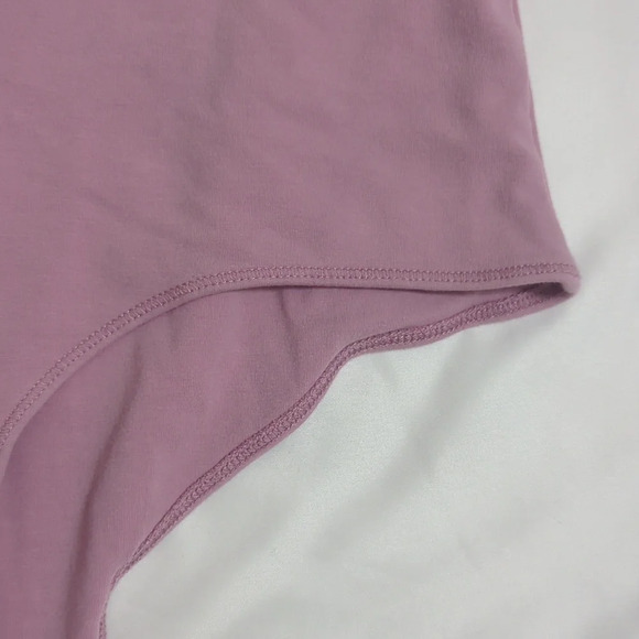 Abercrombie & Fitch Square Neck Sleeveless Bodysuit, Color Dusty Pink Size L - Picture 13 of 15